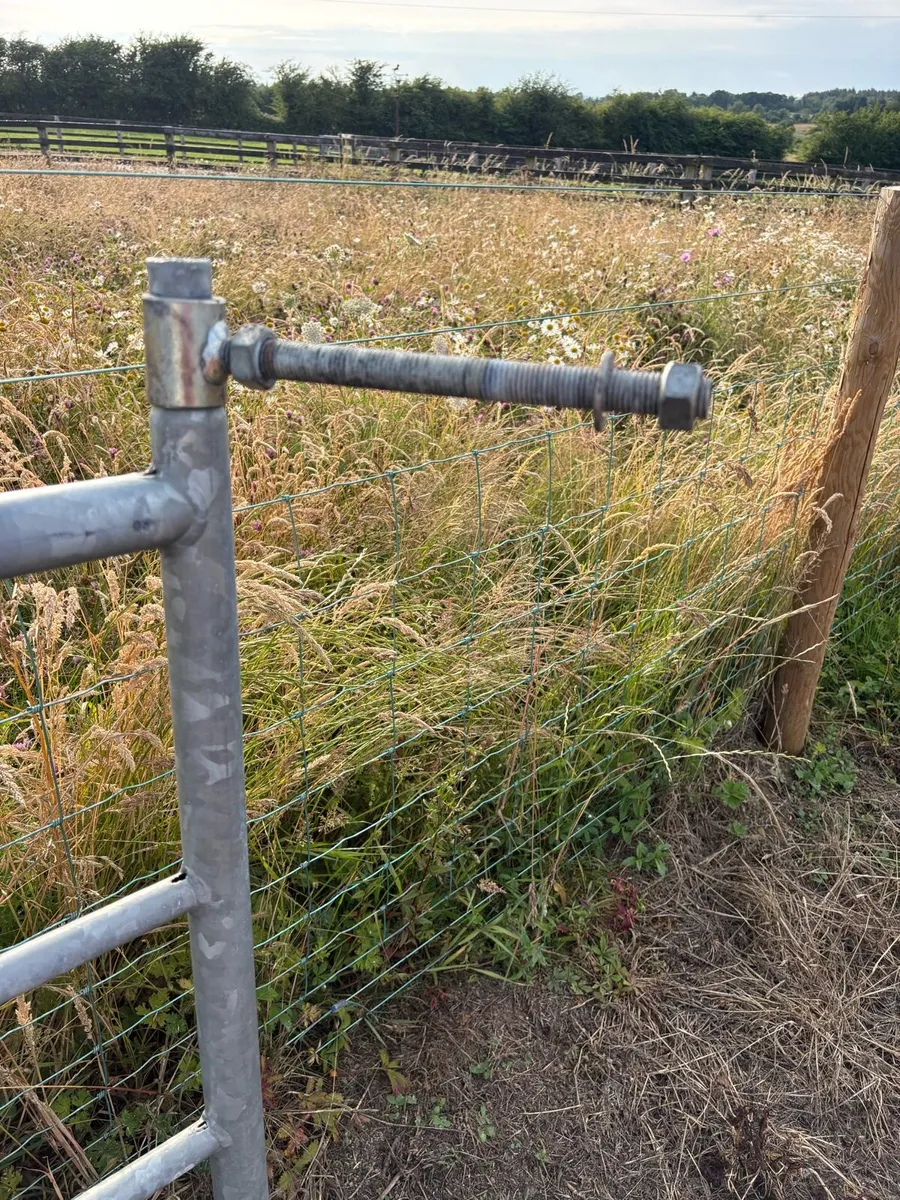 Galvanised farm gate - Image 3