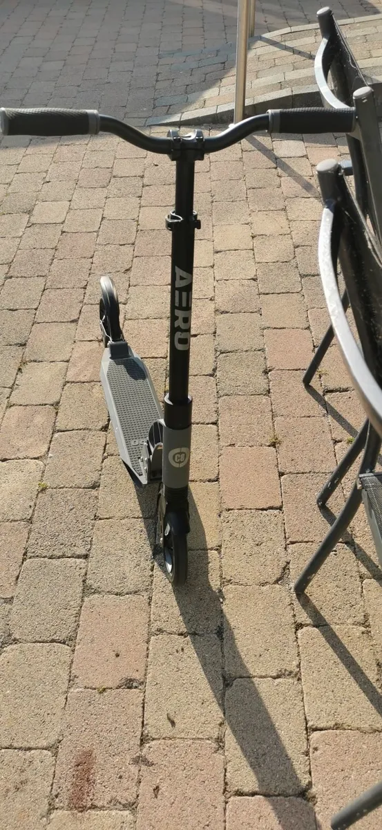 Scooter - Image 3