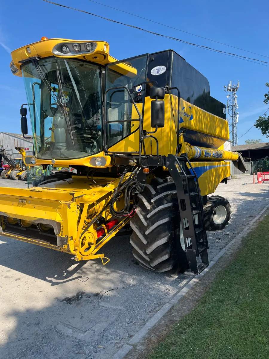 New Holland CSX 7080 - Image 1