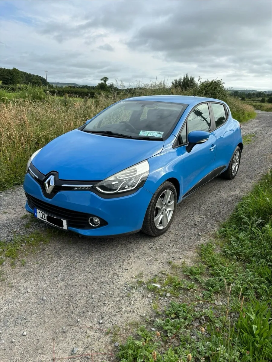 2013 Renault Clio - Image 1