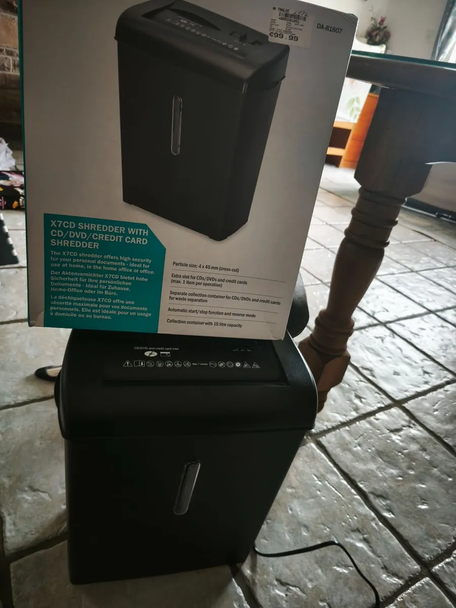 X7CD Heavy‑Duty Shredder – Credit Card Shredder - Image 2