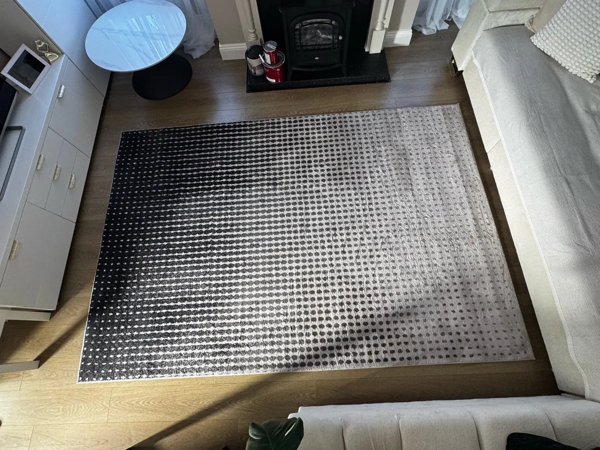 Large Modern Rug - Image 4