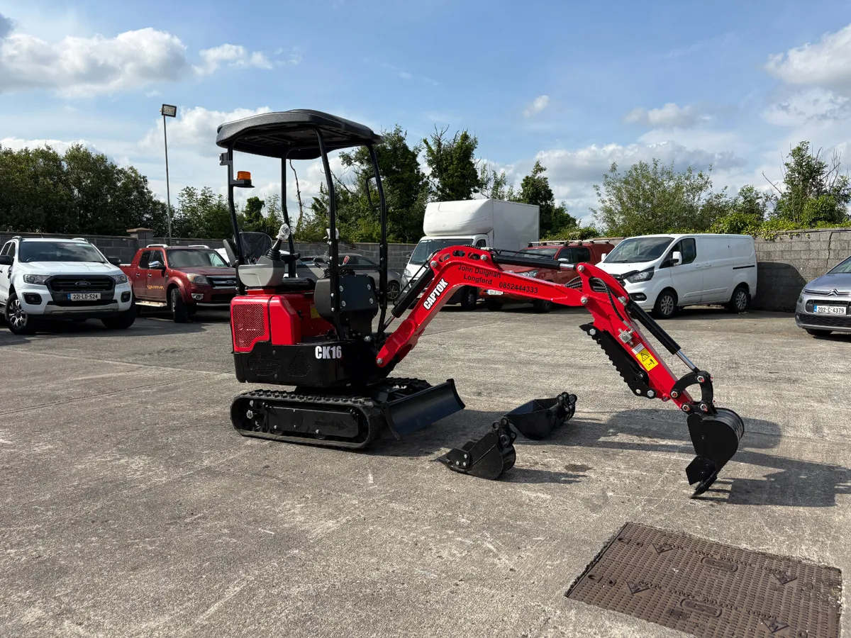 kUBOTA POWERED CAPTOK CK16 MINI EXCAVATOR - Image 4