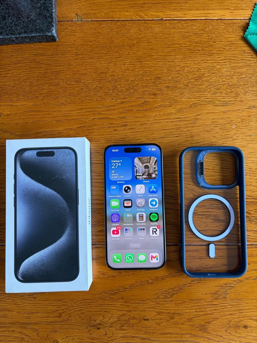iPhone 15 Pro - Image 1