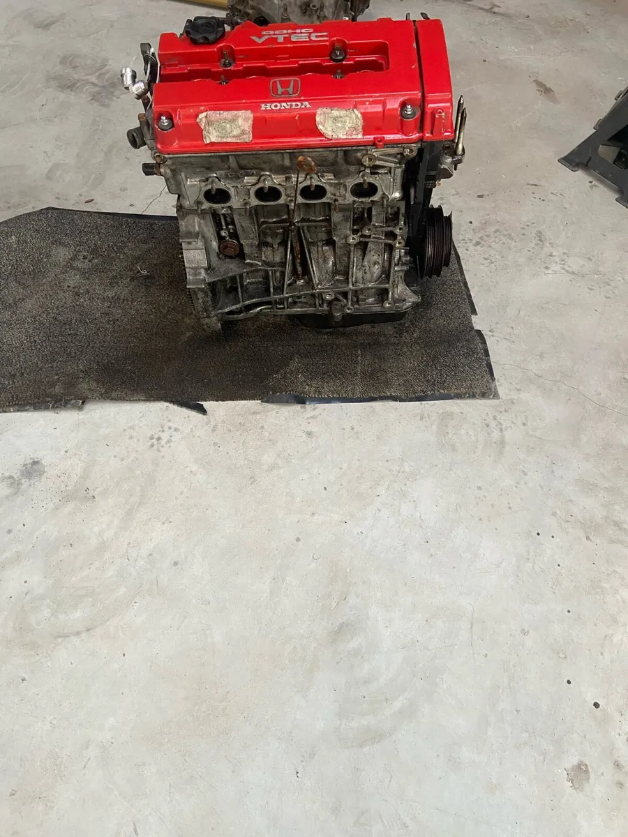 B16A engine - Image 2