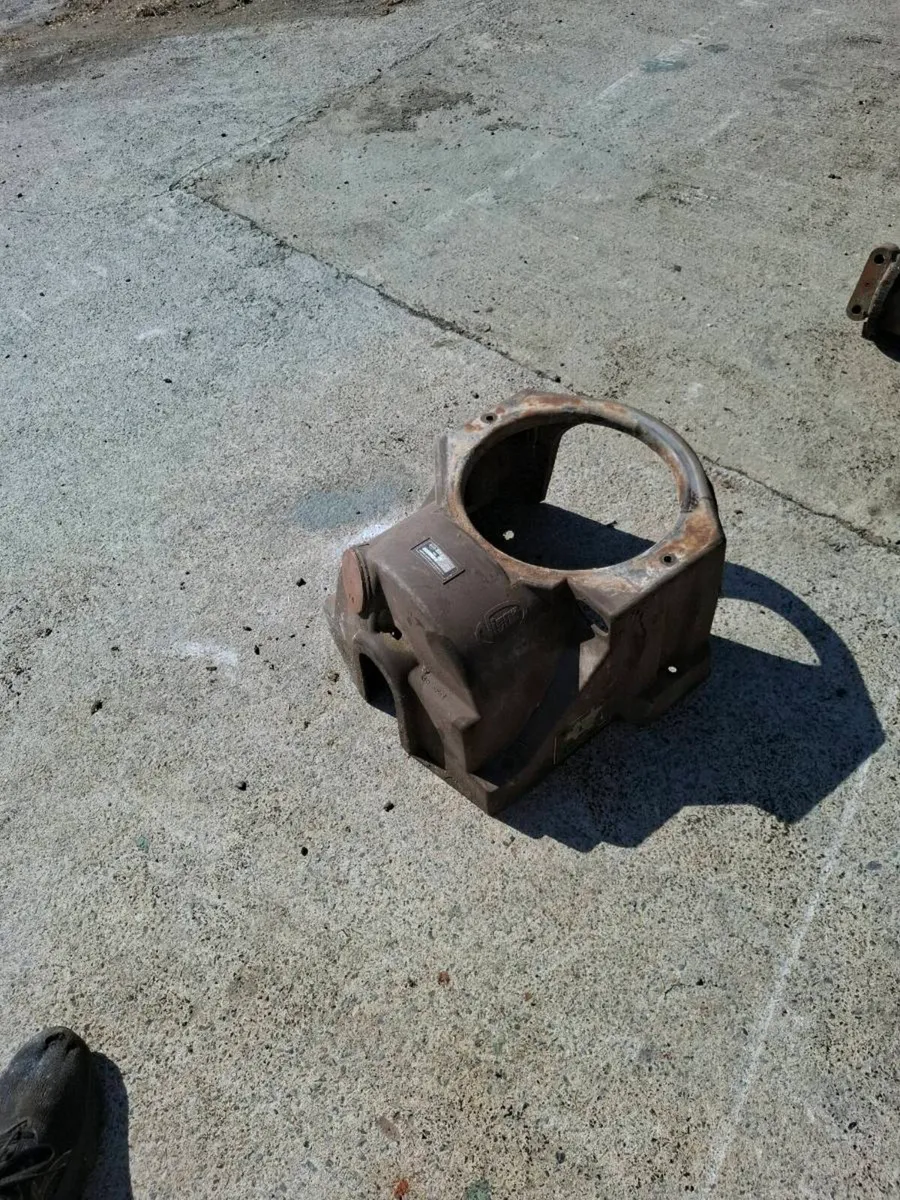 Vicon fertiliser spreader drive cover - Image 2