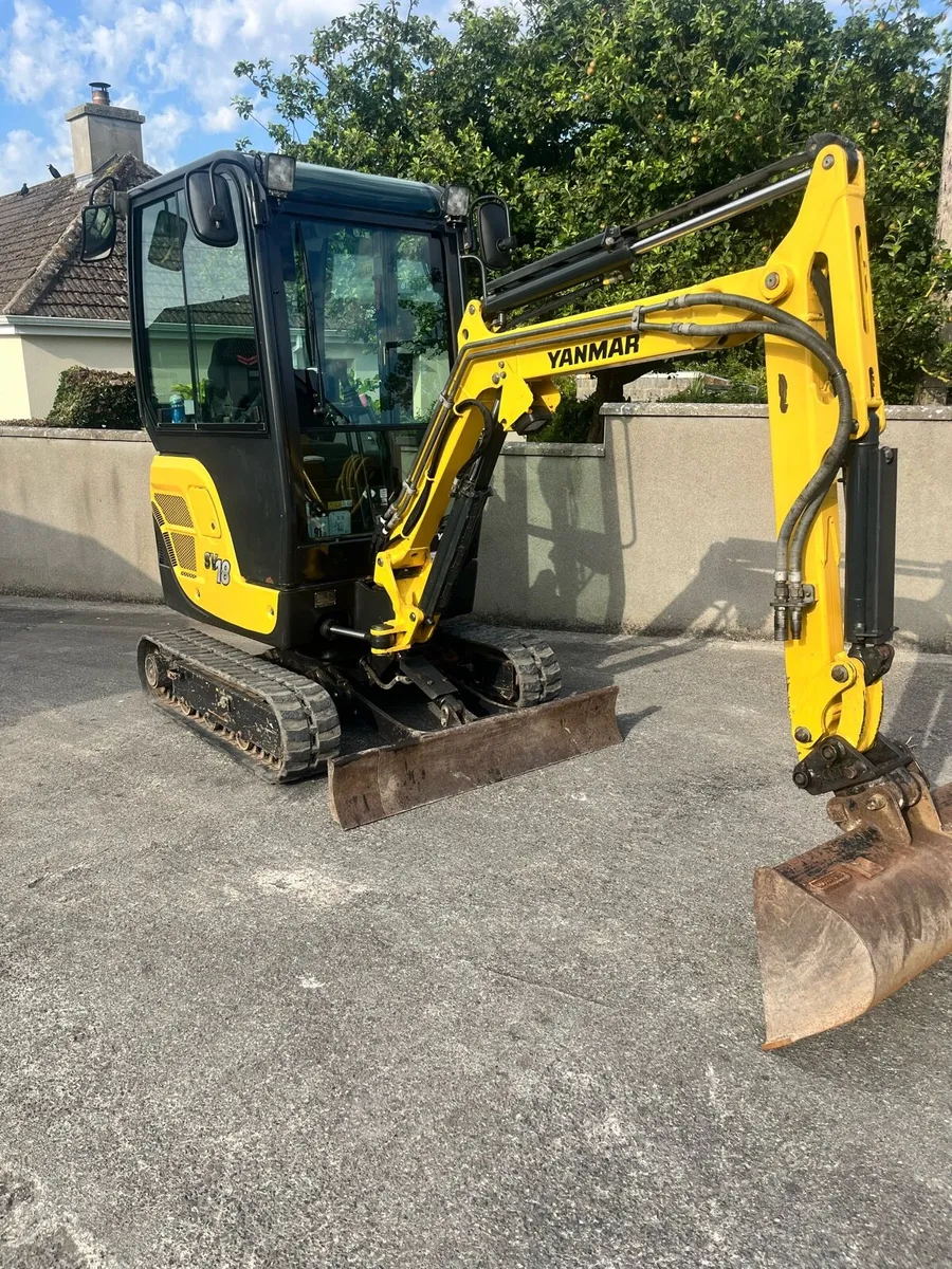 Yanmar sv18 mini digger - Image 1
