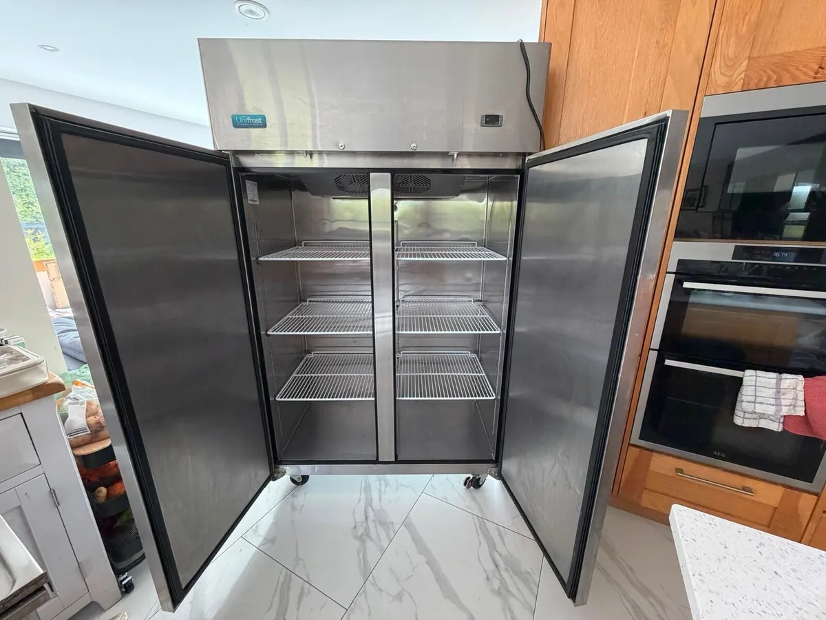 Commercial double fridge - Image 2