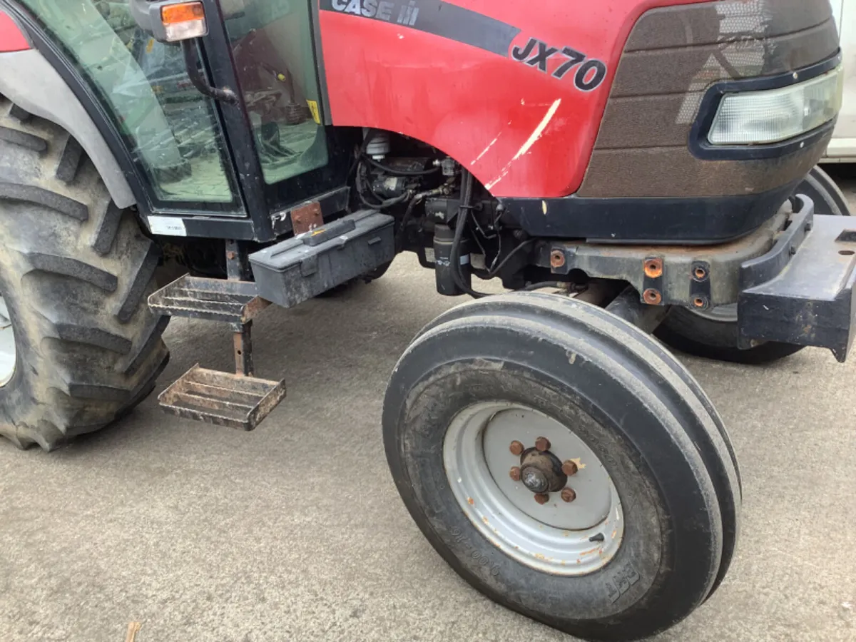 2006 Case JX 70 tractor - Image 2