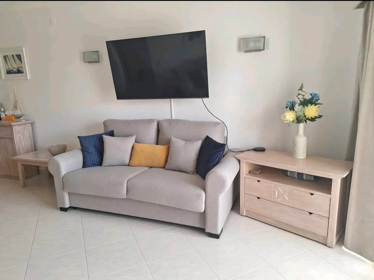 1 bedroom apartment in Alvor - Image 4