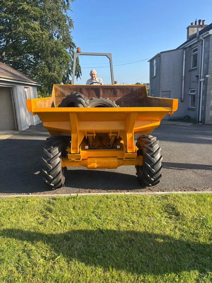 6 Ton dumper - Image 4