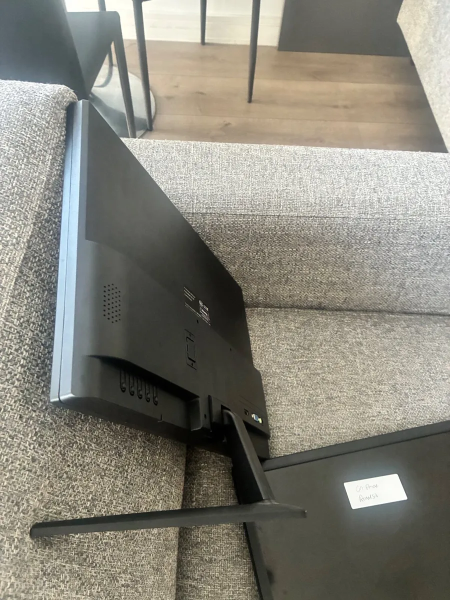 2 (19 inch Monitor for sale) - Image 2