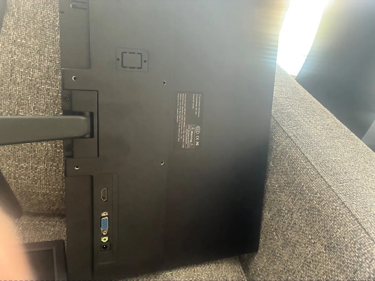 2 (19 inch Monitor for sale) - Image 4
