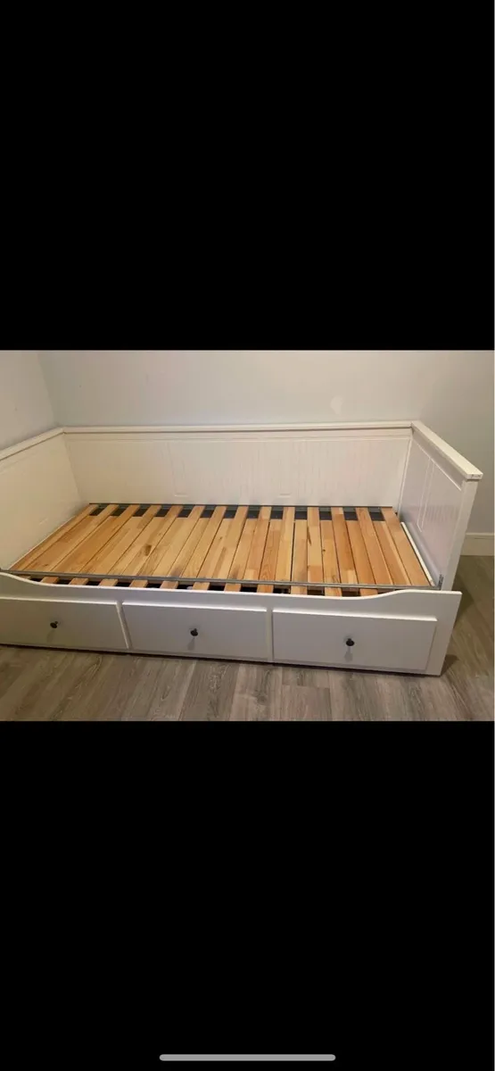 IKEA Hemnes Day Bed - Image 1