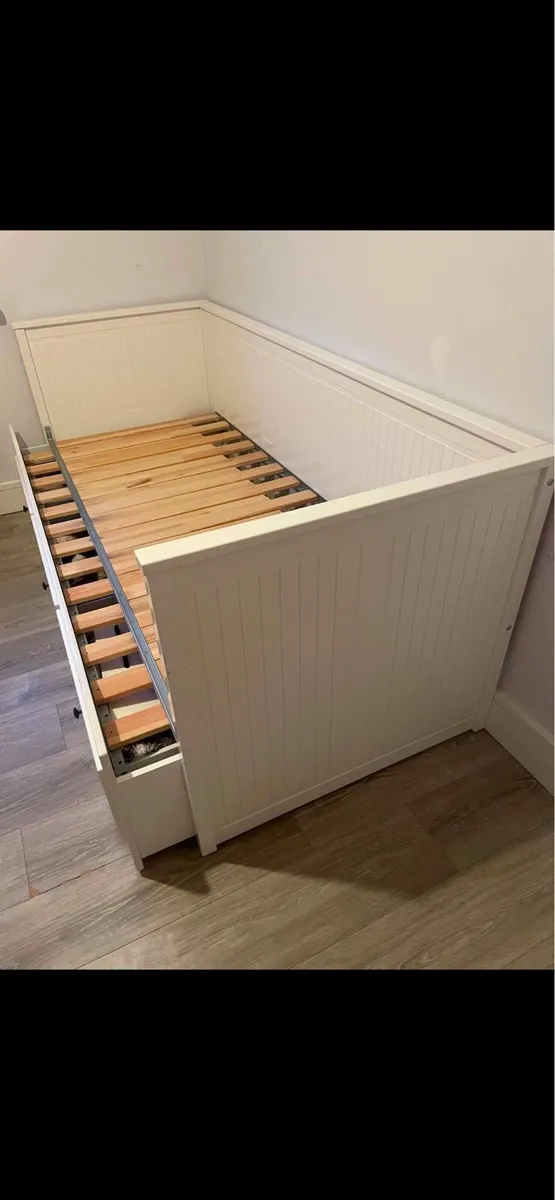 IKEA Hemnes Day Bed - Image 3