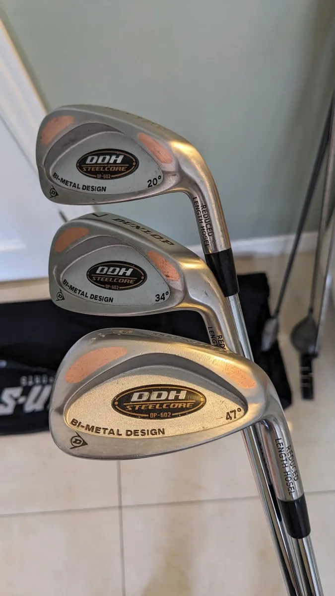 Mens Right Hand Golf Clubs - Image 1