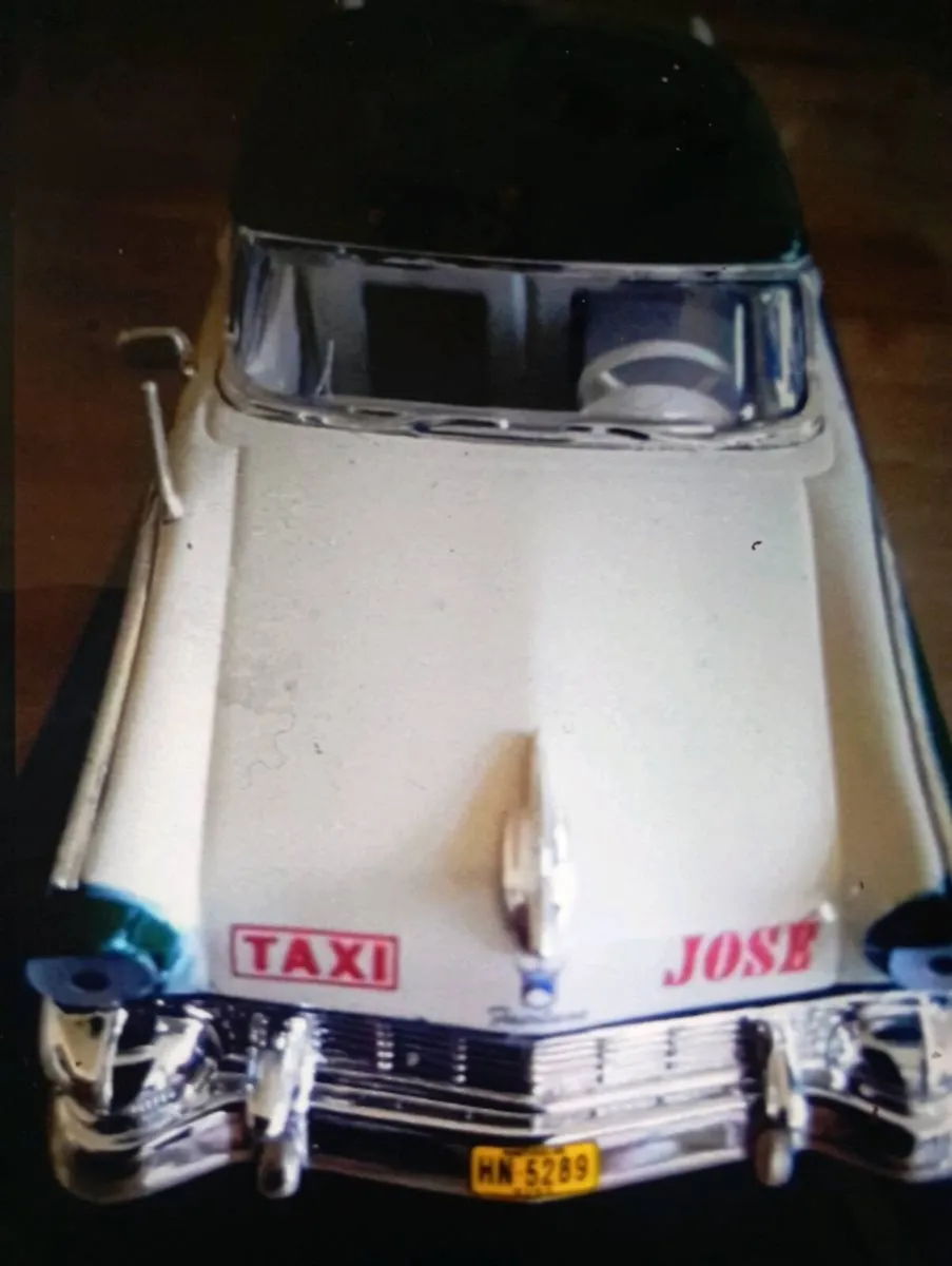FORD FAIRLANE HAVANA CUBA 1955 TAXIE 1-43 SCALE . - Image 4