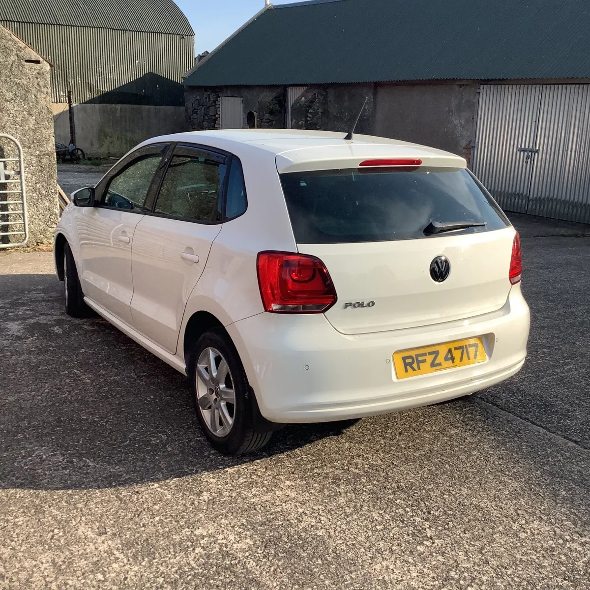 Volkswagen polo 1.2 match edition petrol 2014 - Image 3