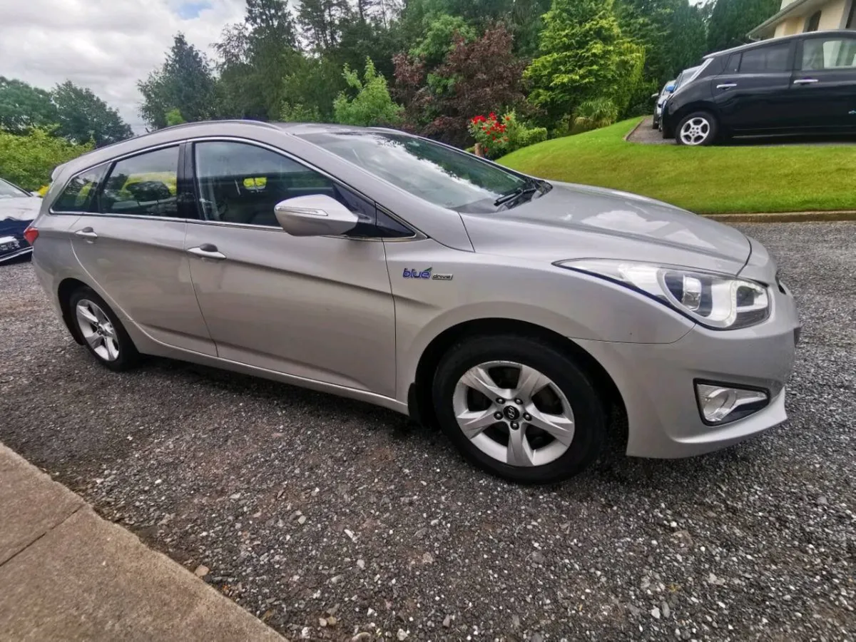 132 Hyundai i40 Estate NCT and Tax - Image 1