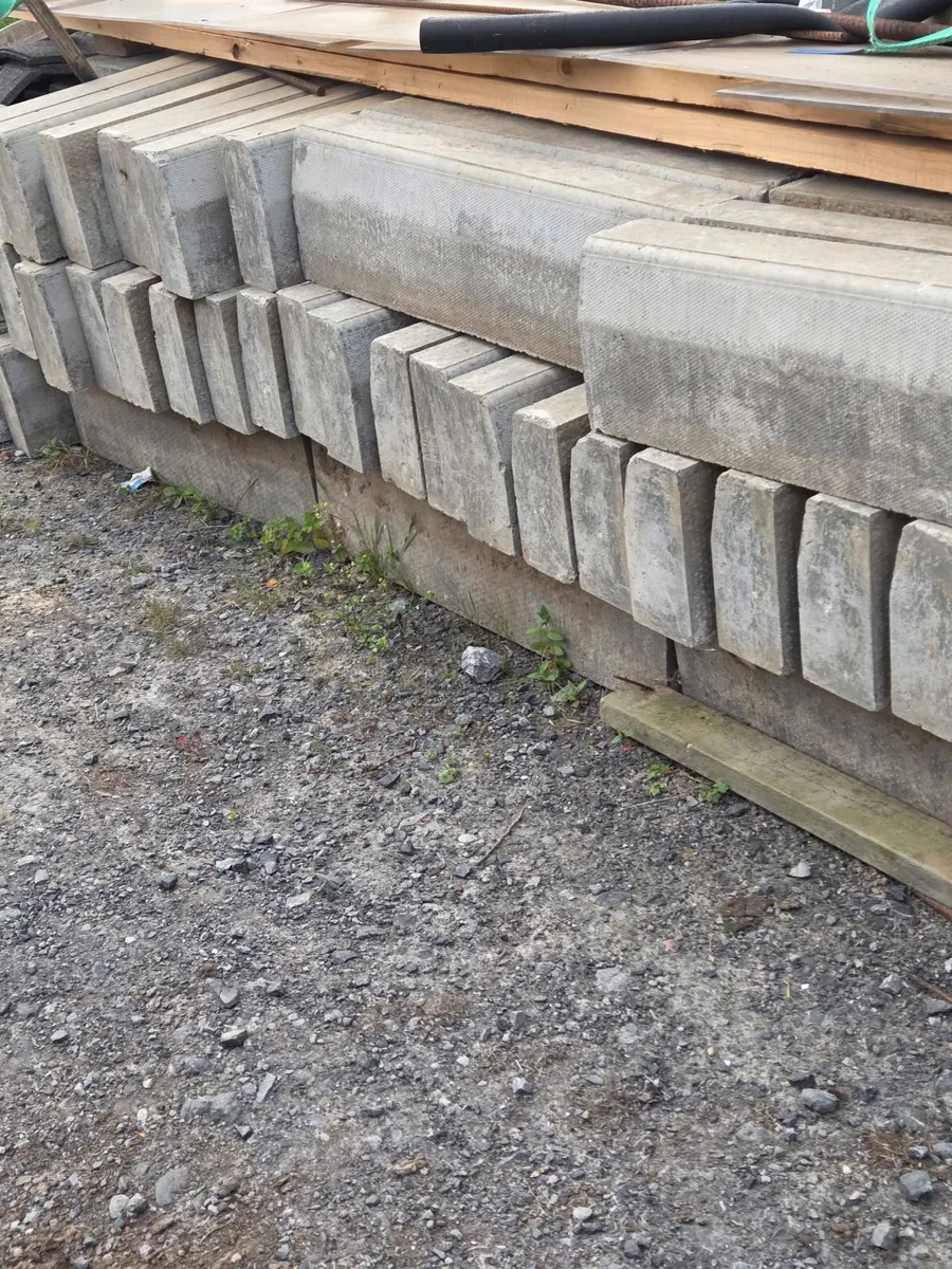 Kerbs 10×5 - Image 2
