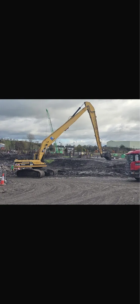 Cat 330 B Long Reach - Image 1