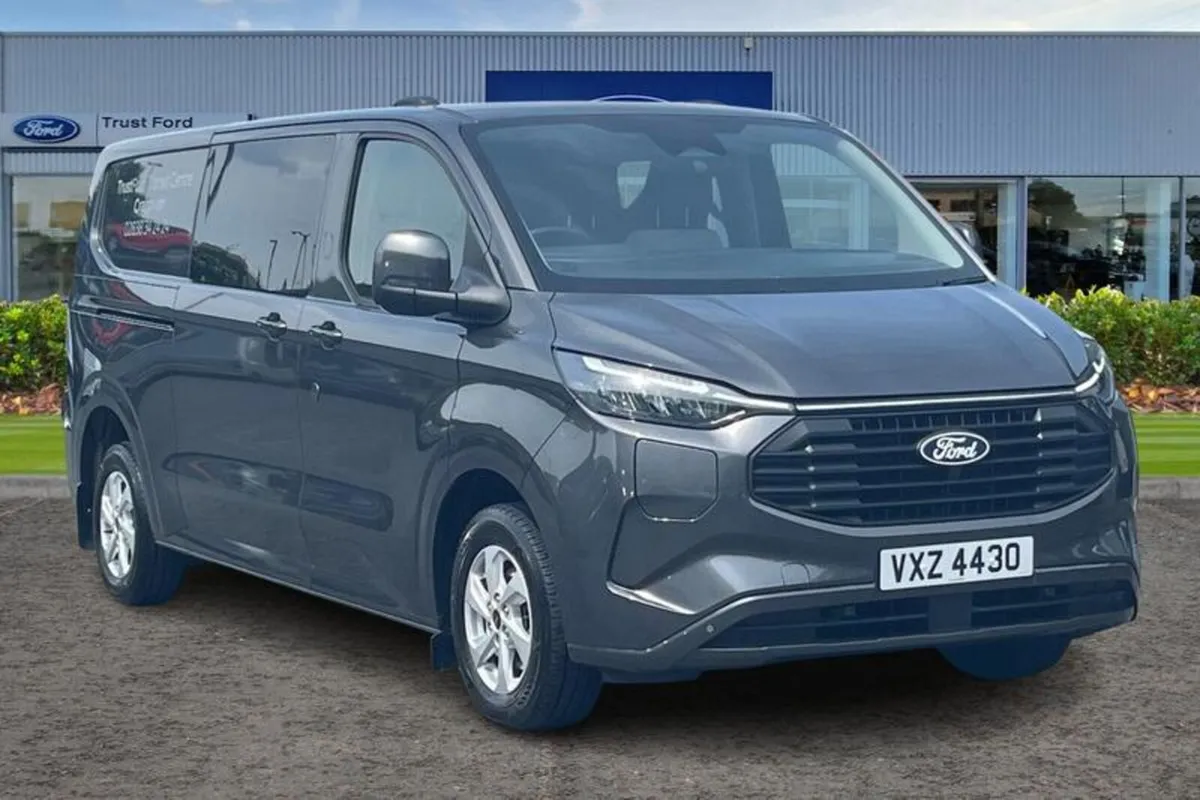 Ford Transit Custom LIMITED - Image 1