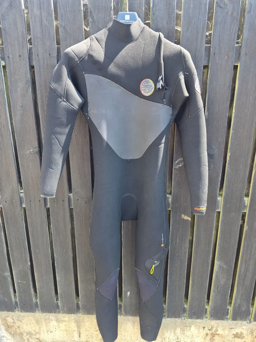 Ripcurl wetsuit - Image 1