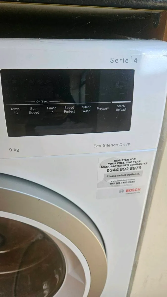 Bosch Series 4 Washing Machine 9kg / 1400 RPM - Image 3
