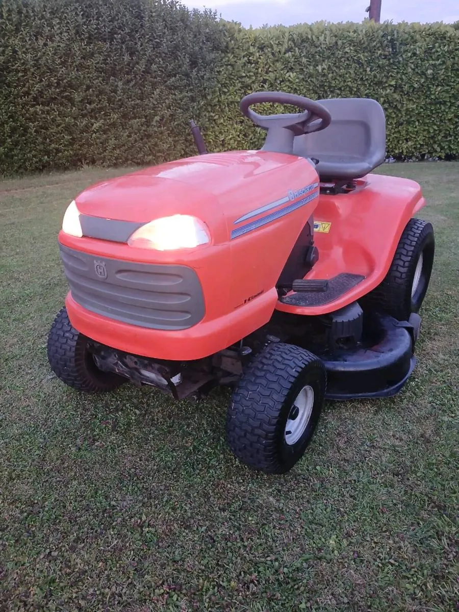 22hp Twin cylinder Briggs engine just fitted - Image 2