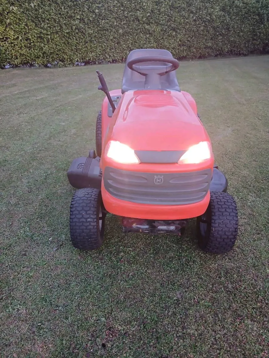 22hp Twin cylinder Briggs engine just fitted - Image 3