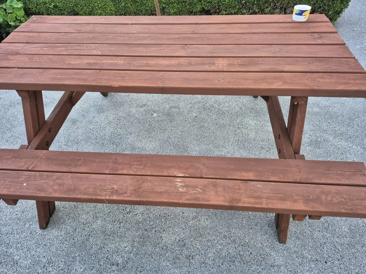 Garden bench - Image 1