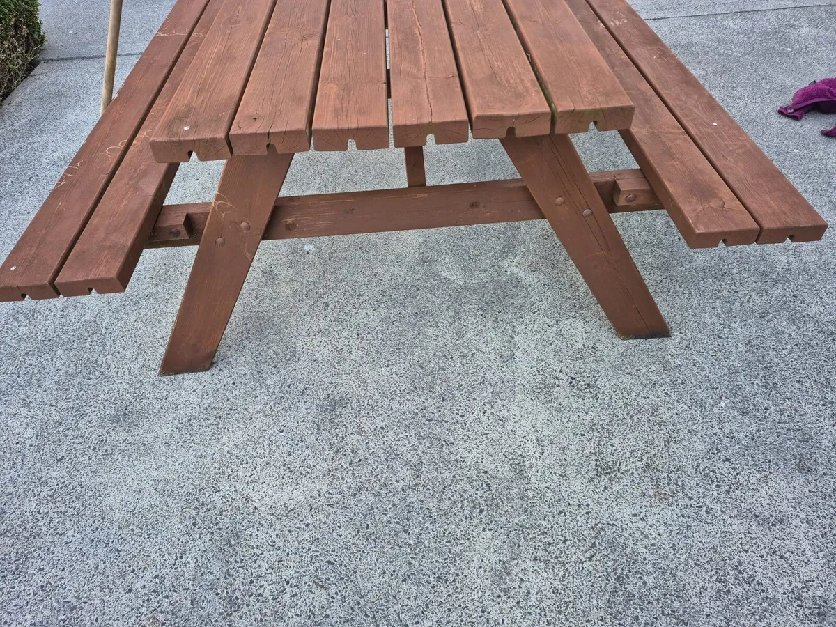 Garden bench - Image 2