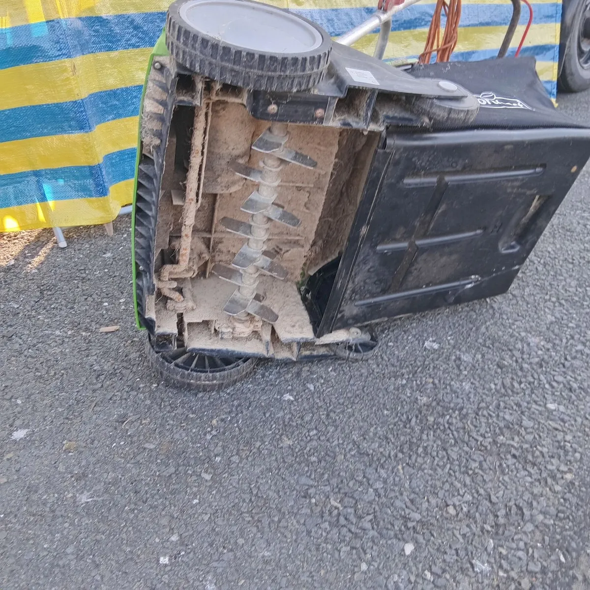 Electric scarifier aerater - Image 2