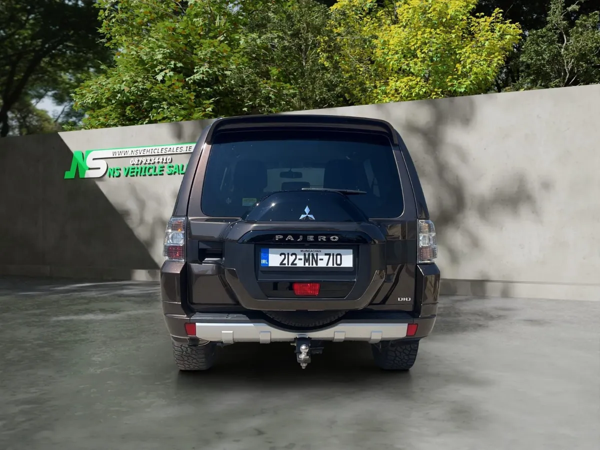 2021 Mitsubishi Pajero  Auto - Image 4
