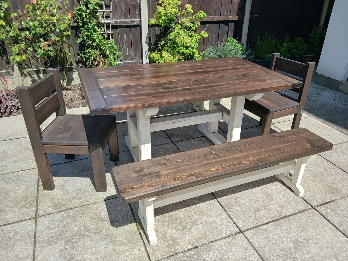 Solid wood table, benches and chairs - Image 2