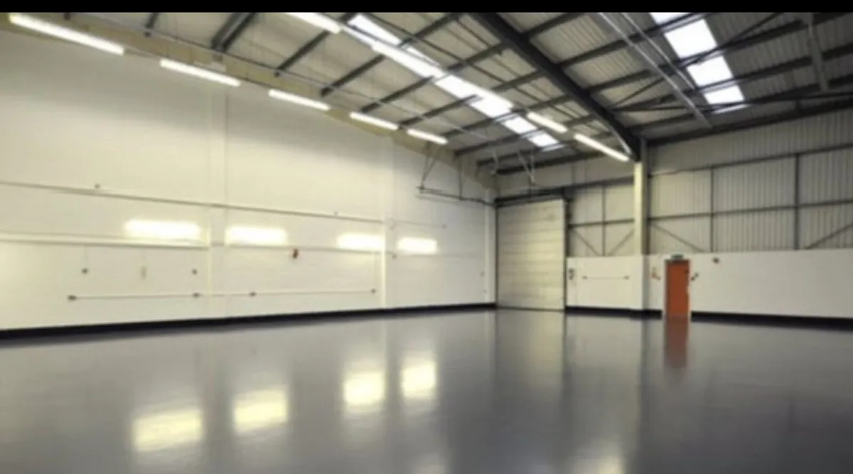 INDUSTRIAL SUPERCOAT GARAGE FLOOR PAINT - Image 4