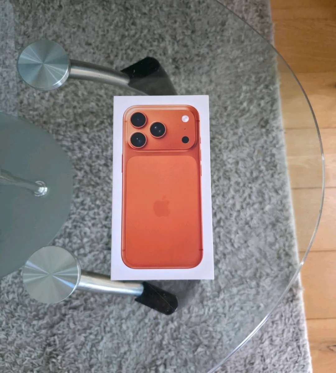 Apple Iphone 17 Pro 256GB IRISH - Image 1