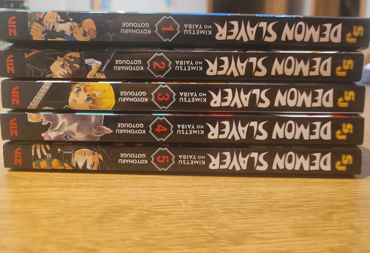 Demon slayer manga volumes 1-5 - Image 2