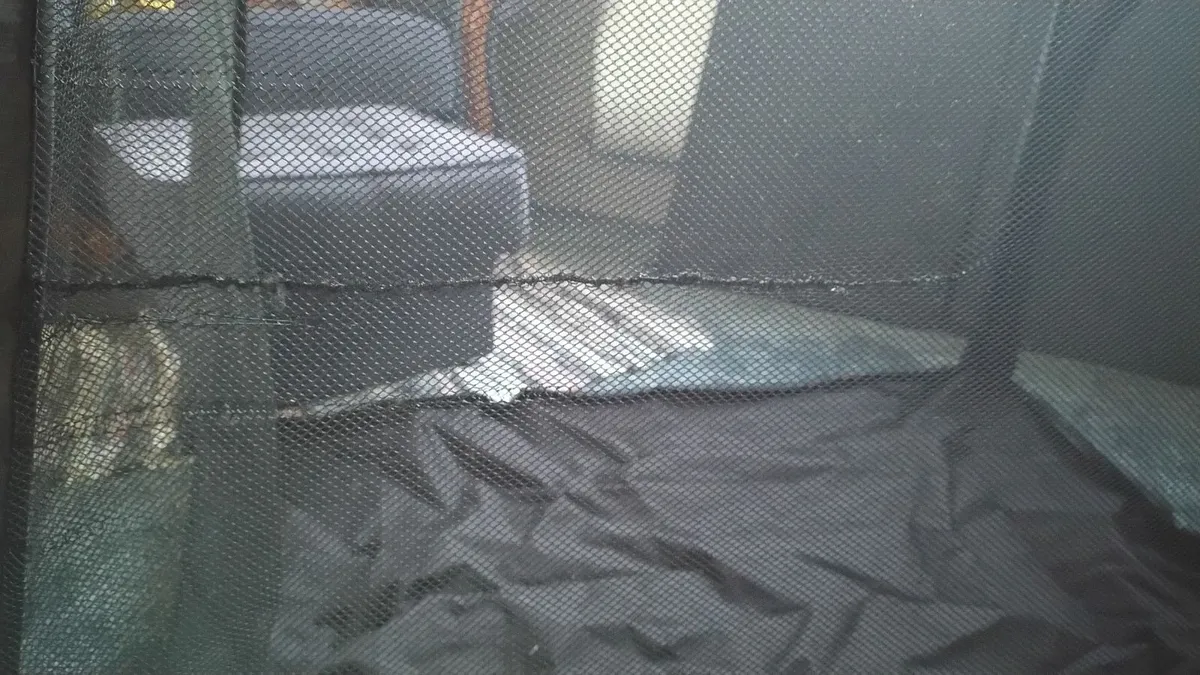 Play pen - Image 2