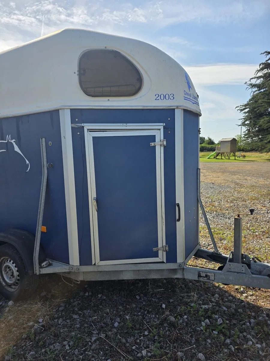 Cheval Liberte Double Horsebox - Image 3