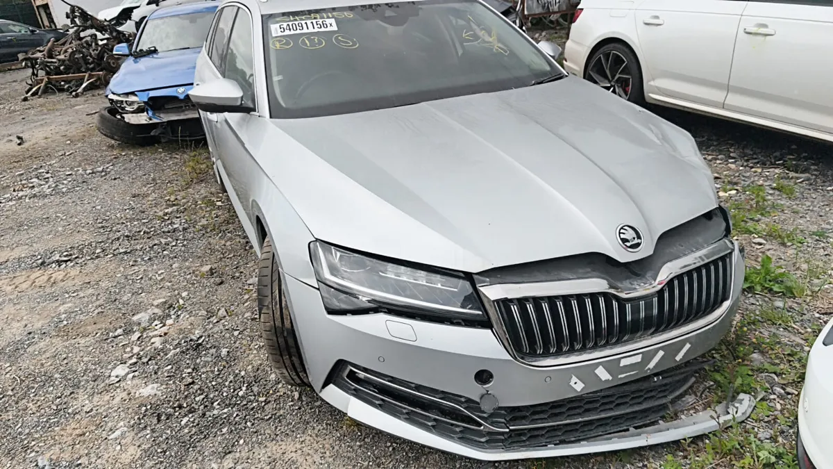 2021 Skoda Superb, 2.0 Diesel Automatic - Image 2