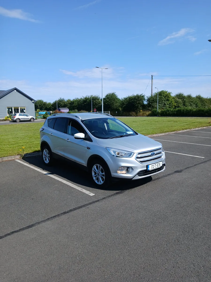 2017 Ford Kuga 2.0tdci 5 Seater Crew Cab - Image 3