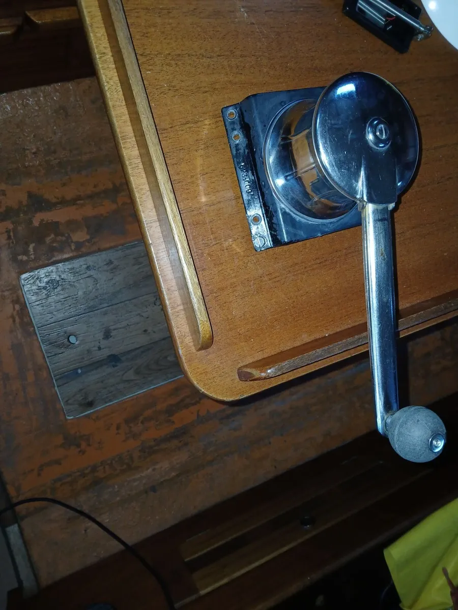 Jib. Anchor windlass. Winches - Image 3