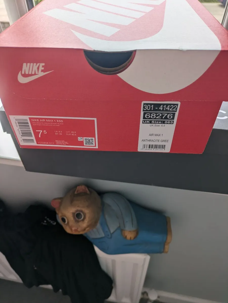 Nike Air Max Size 7 - Image 1