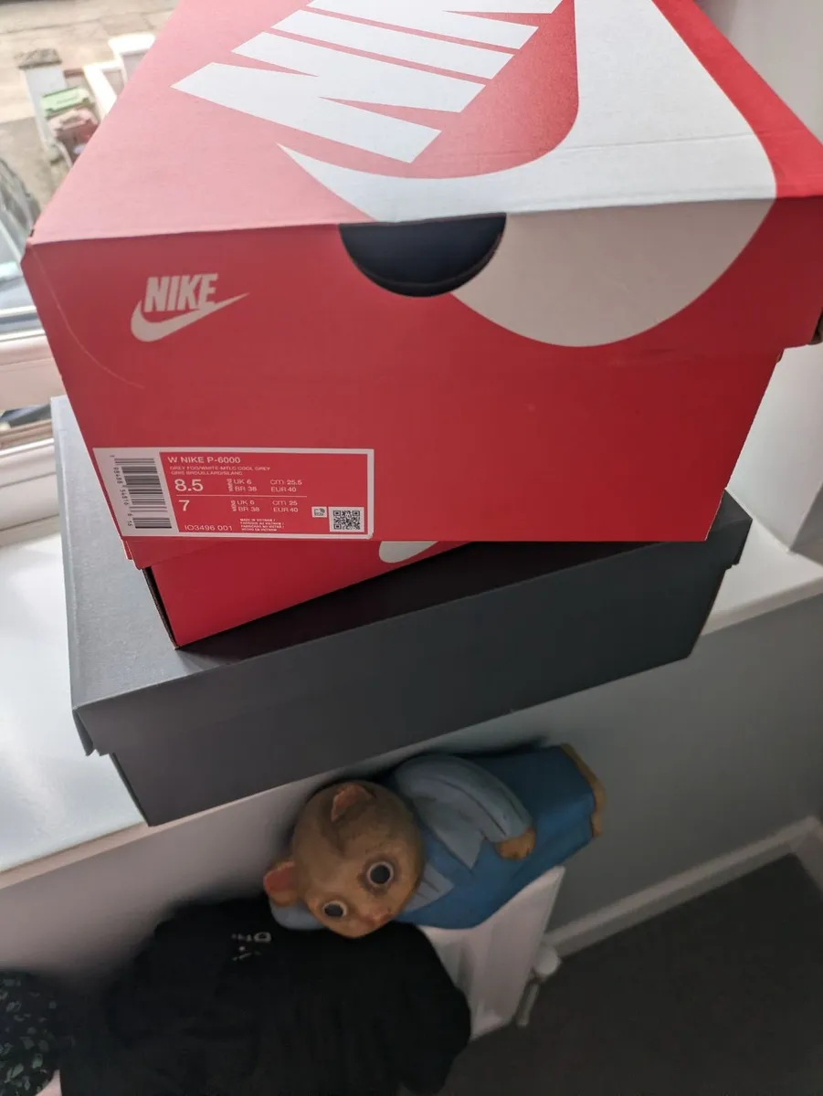 Nike P-000 New in box - Image 3