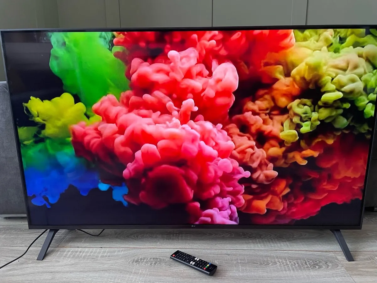 LG 55 4K UHD SMART TV 2025 MODEL - Image 2
