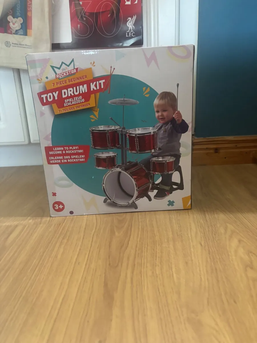 Toys - Image 1