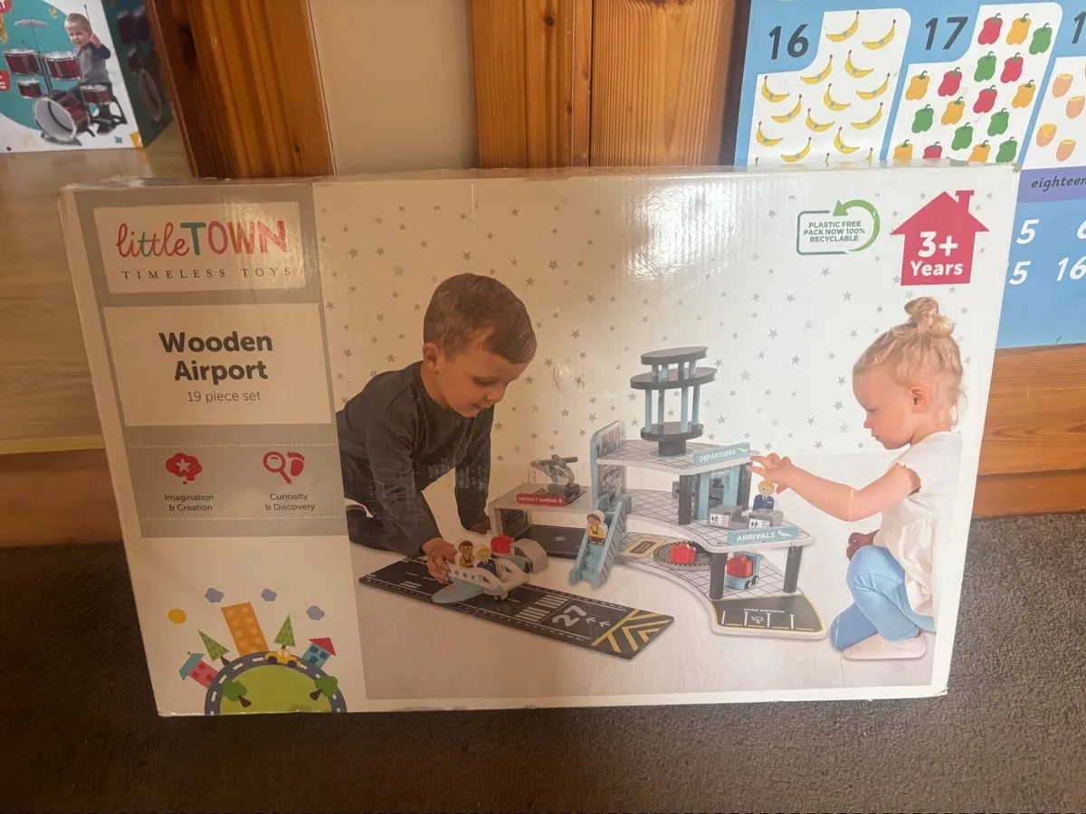 Toys - Image 2