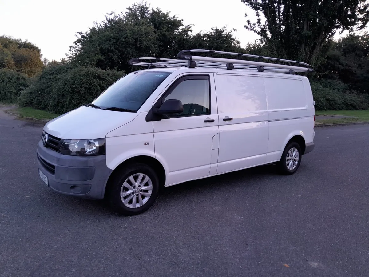 2011 VW TRANSPORTER DOE 2/27 - Image 3