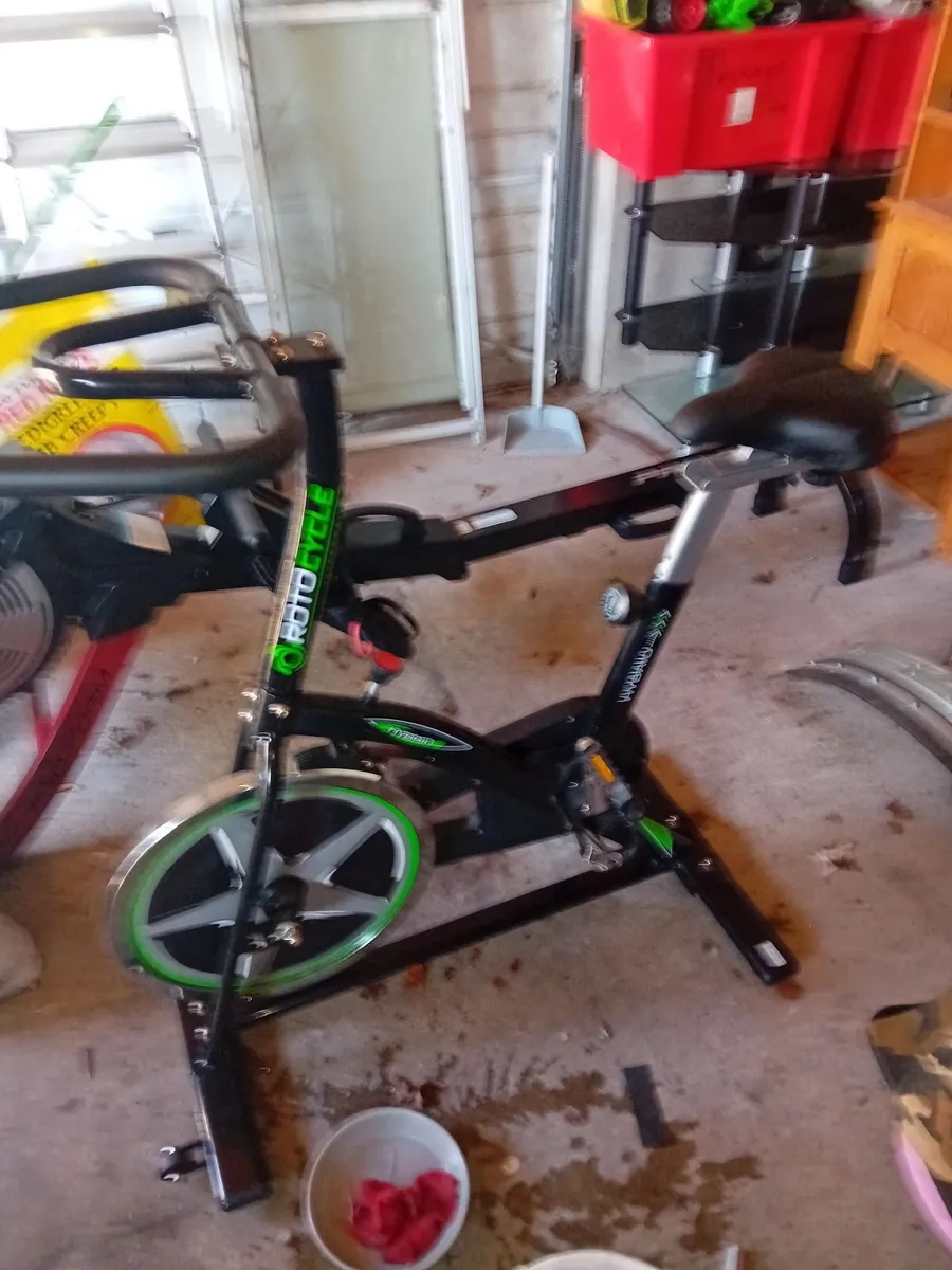 Gym equipment - Image 2